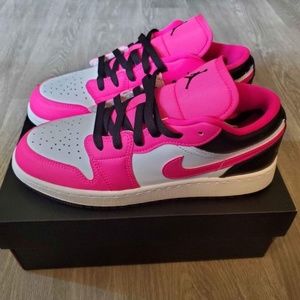 Jordan Mid 1 Low Fierce Pink/Black 5Y